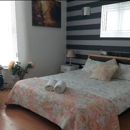 Spacious Double Room In Anfield Liverpool Esterno foto